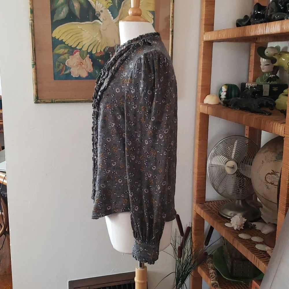 Boden Floral Ruffle Front Long Sleeve Blouse Size 10
